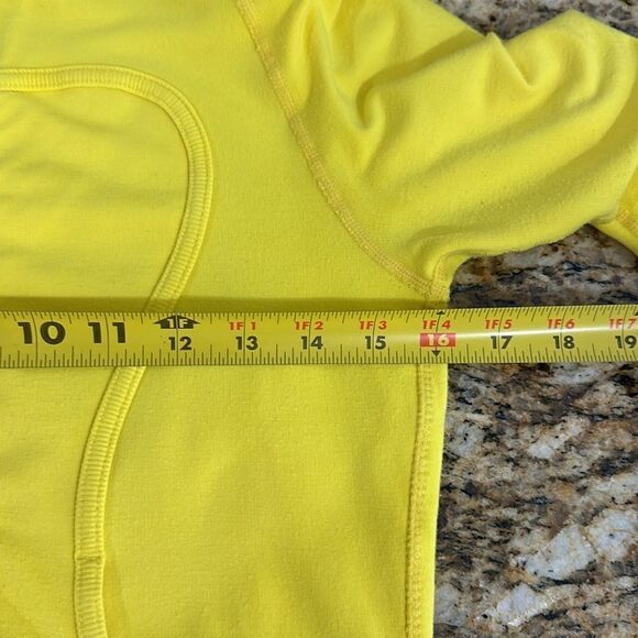 Lululemon Define Thumbholes Full Zip Slim Fit Jacket In Yellow Size 2 - Picture 4 of 6